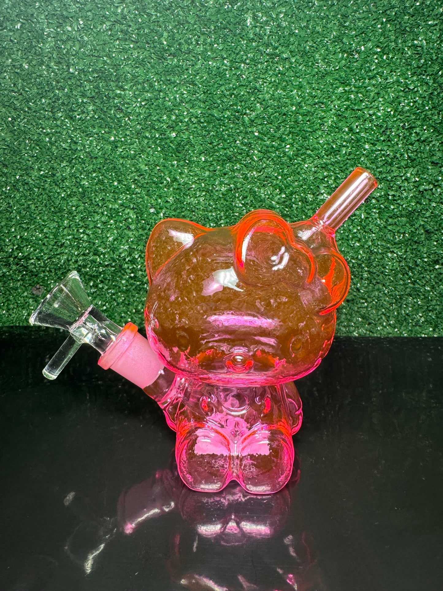 Hello Kitty Mini Glass Bubbler Water Pipe