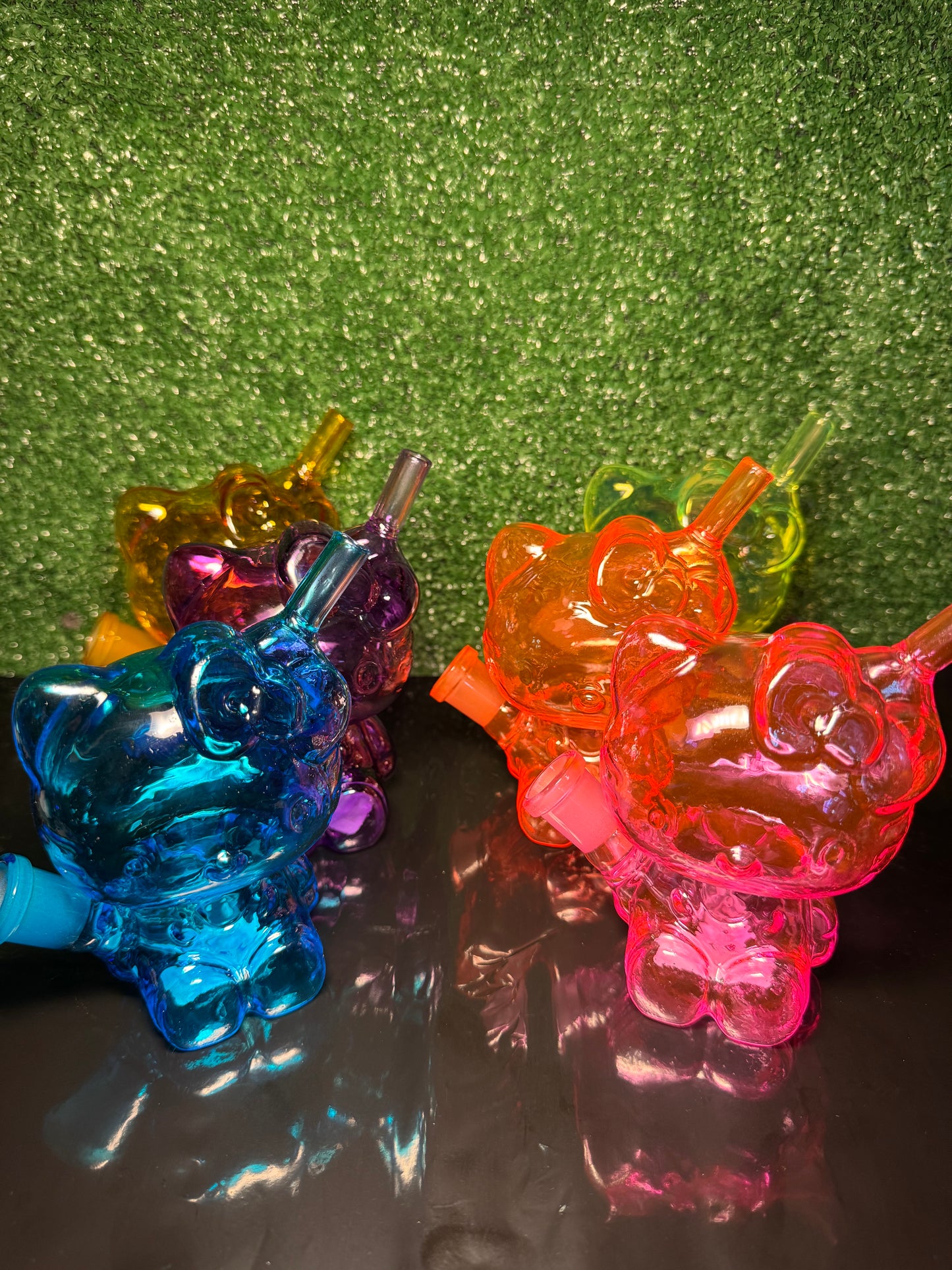 Hello Kitty Mini Glass Bubbler Water Pipe